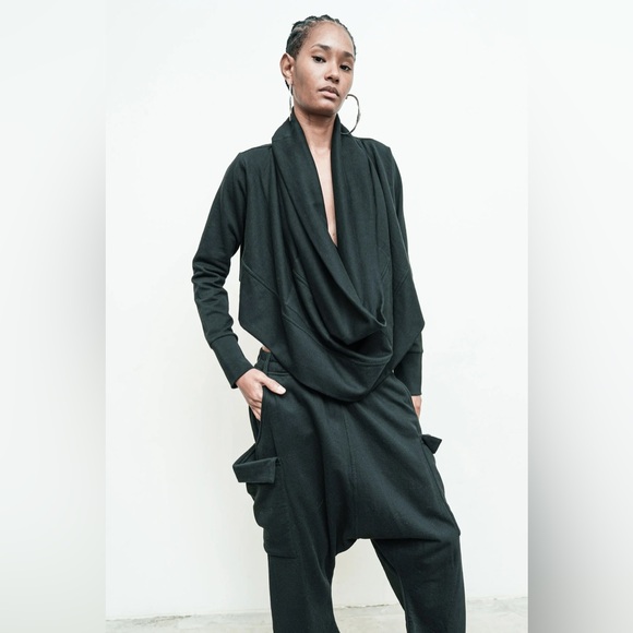 Nicholas K The Shelton Linen Blend Crop Cardigan in Slate, size XS - Picture 2 of 14